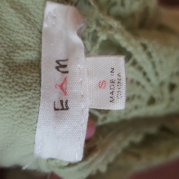 Anthropologie [E (hanger) M] size S light green sleeveless blouse 🌛 - Picture 11 of 13